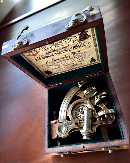 Grote Houten Doos voor Sextant premium "Mariner's Legacy" met Gravure Mogelijkheid