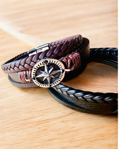 Armband "Compass Adventure" - mogelijkheid tot personalisatie met gravure als cadeau, 2 kleurvarianten om uit te kiezen