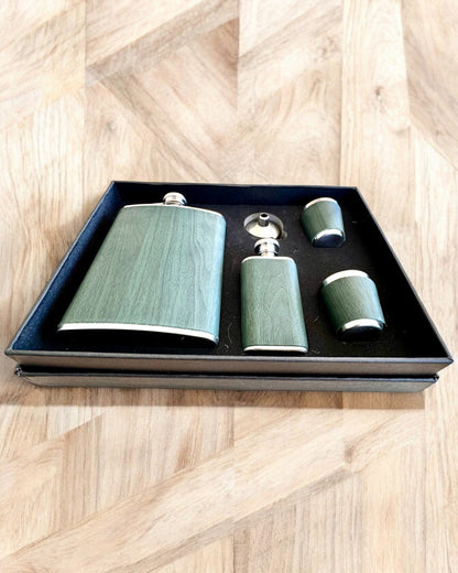 Set van flessen met glazen "Forest Spirit", voor een cadeau personalisatie met gravure