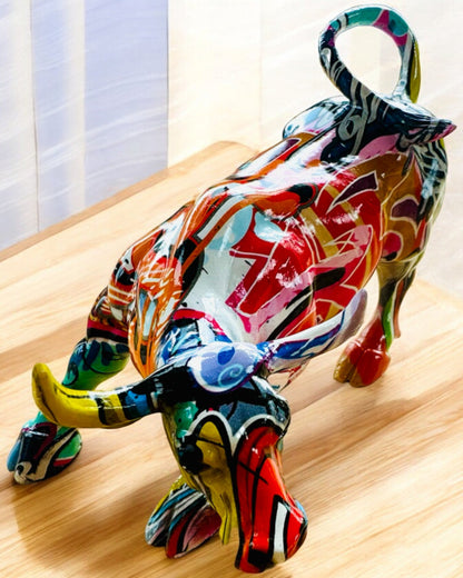 Beeldhouwwerk Stier Decoratief "BullArt" – Unieke Kunst met Gravure Optie - 4 kleurvarianten, voor een gepersonaliseerd cadeau