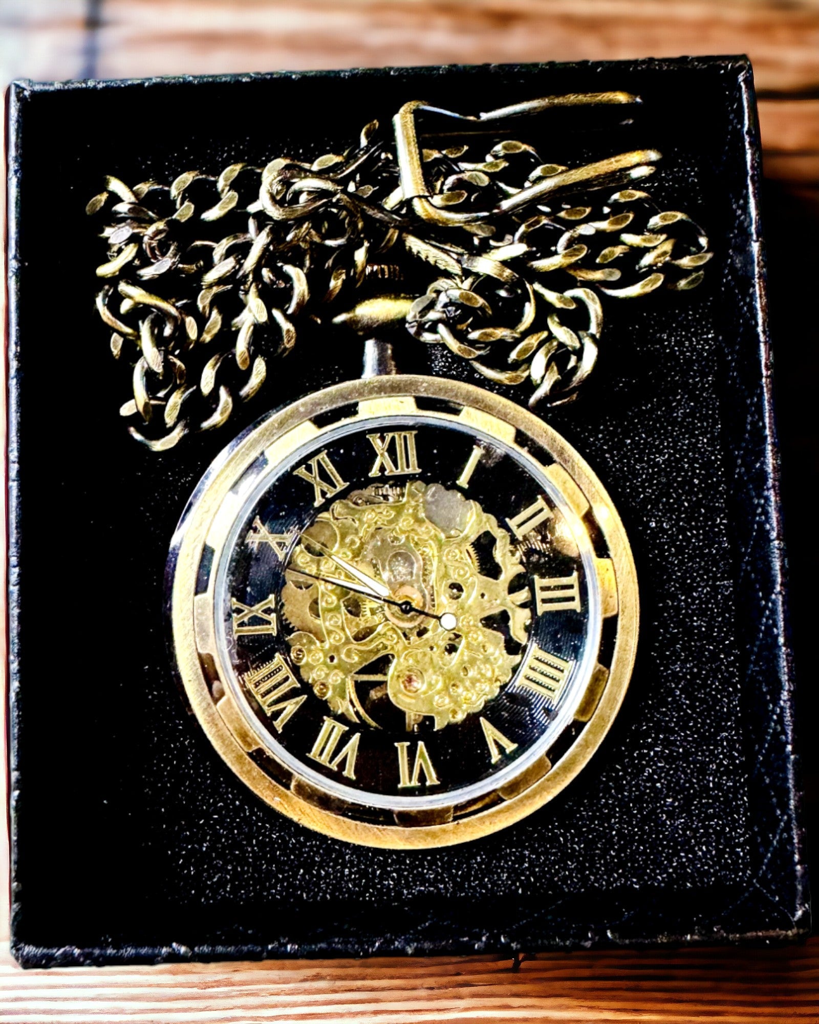 Retro Zakhorloge – Mechanisch, Kleur gesatineerd goud met zwart, Luxe, Waterdicht, P semi-automatisch, personalisatie met gravure