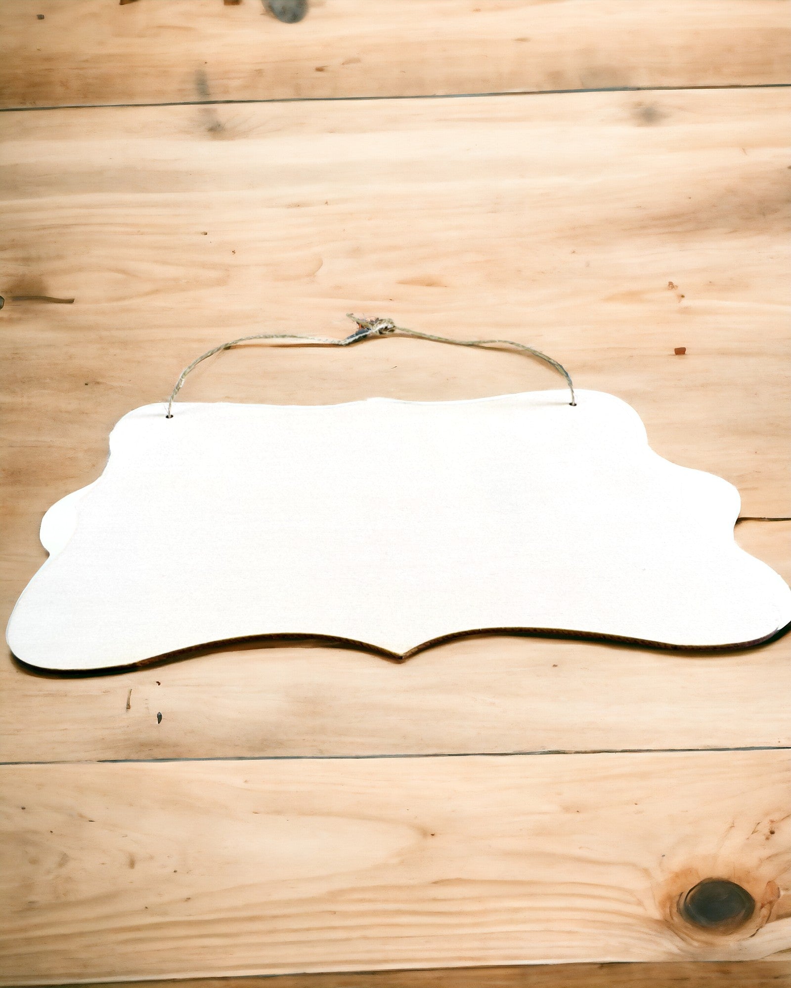 Houten Decoratieve Hanger met Personalisatiemogelijkheden – Veel Vormen